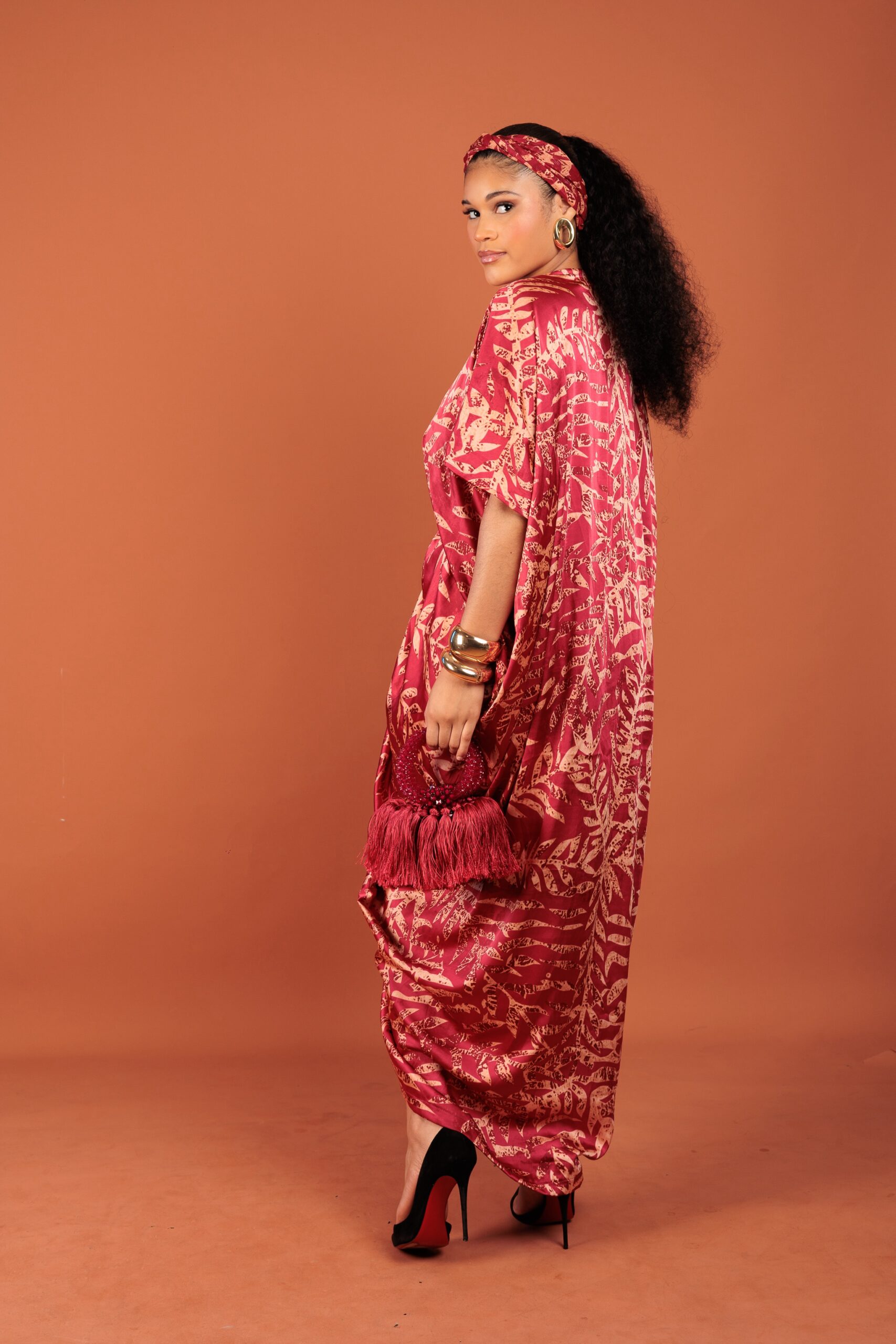 Bubu Esimi - Red - Image 3